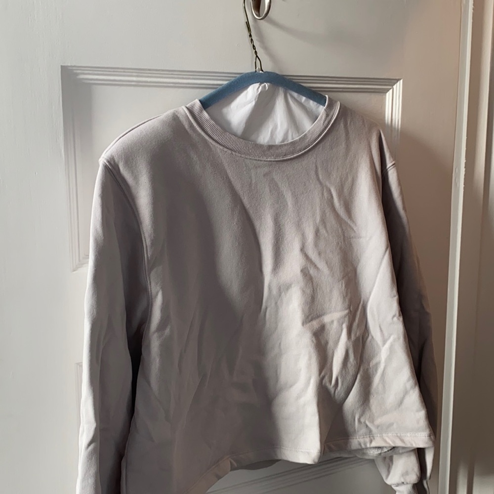 Cropped sweatshirt